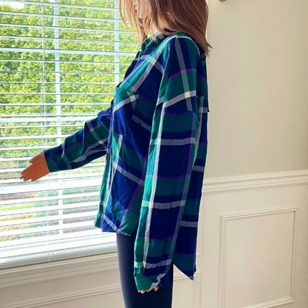 Sanctuary Plaid Tie-Back Shirt - Picture 3 of 9